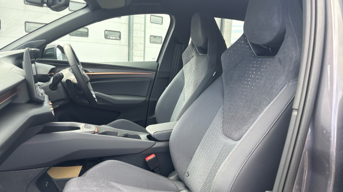 CUPRA Raval 155kW V2 Launch Edition 52kWh 5dr Auto Electric Hatchback - Image 21